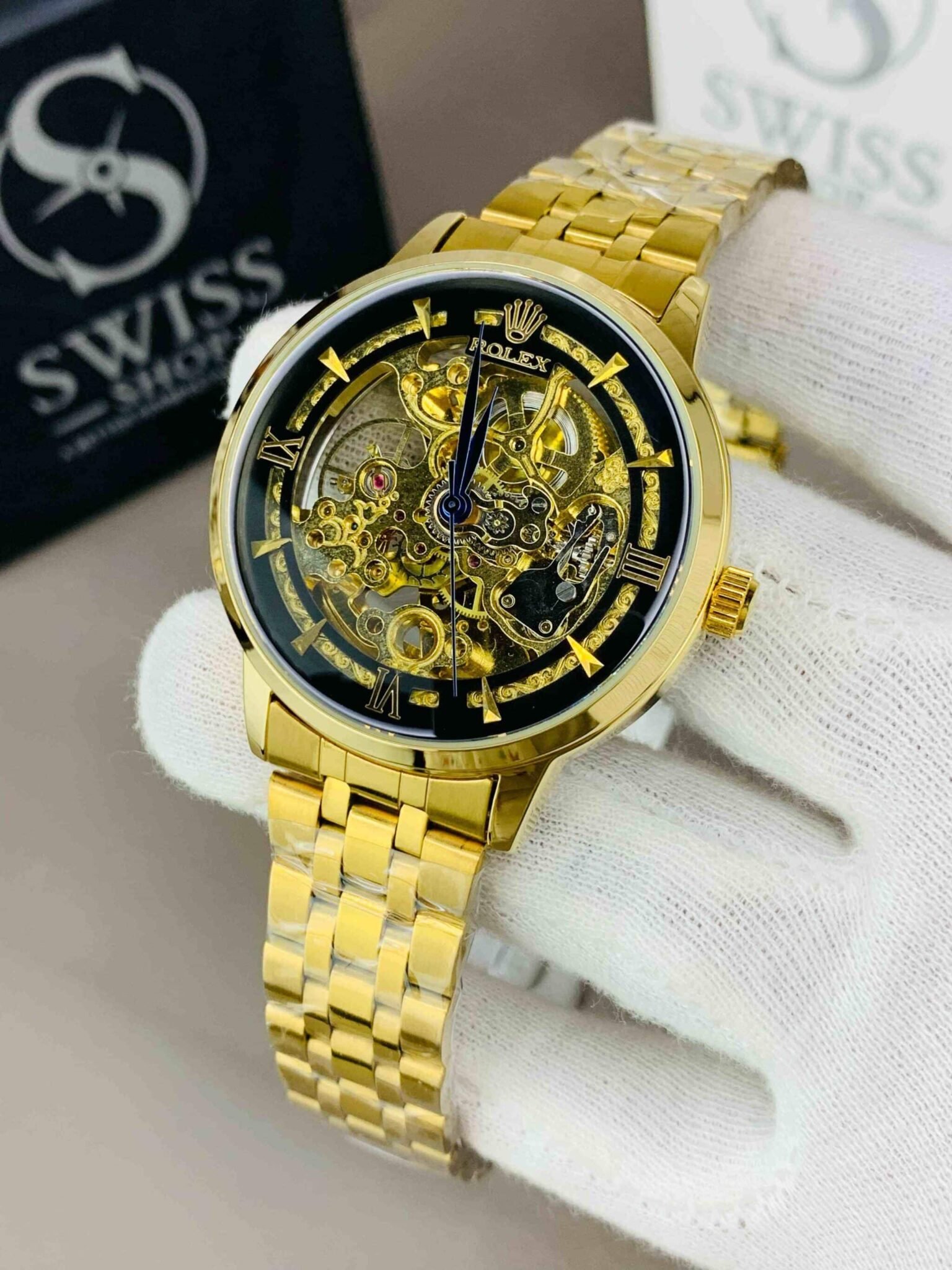 Automatic Watch Black Dial Golden Chain